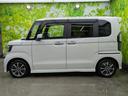 N-BOXカスタム L 新品タイヤ/保証書/社外 8インチ ナビ/衝突安全装置/電動スライドドア/シートヒーター 前席/車線逸脱防止支援システム/ドライブレコーダー 前後/ヘッドランプ LED/Bluetooth接続 中古車画像_2
