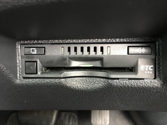 A 修復歴無 アルミホイール アイドリングストップ ワンオーナー EBD付ABS 衝突安全装置 車線逸脱防止支援システム 横滑り防止装置 盗難防止システム ETC 純正メモリーナビ TV(15枚目)