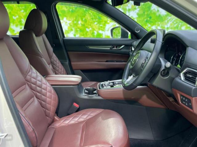 ＣＸ－８ ＸＤエクスクルーシブモード　ＢＯＳＥ／保証書／純正　ＳＤナビ／フリップダウンモニター　社外　１０．１インチ／アイアクティブセンス（マツダ）／エアーシート　前席／３６０°ビューモニター／車線逸脱防止支援システム　革シート　ターボ（4枚目）