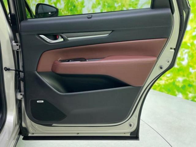 ＣＸ－８ ＸＤエクスクルーシブモード　ＢＯＳＥ／保証書／純正　ＳＤナビ／フリップダウンモニター　社外　１０．１インチ／アイアクティブセンス（マツダ）／エアーシート　前席／３６０°ビューモニター／車線逸脱防止支援システム　革シート　ターボ（23枚目）