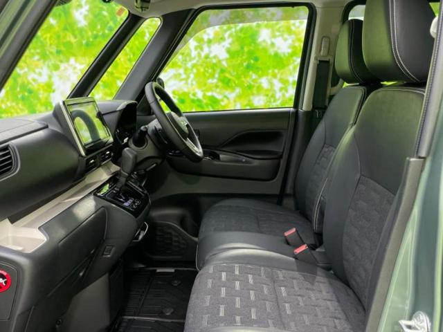 デリカミニ ４ＷＤ　Ｔプレミアム　保証書／純正　９インチ　ＳＤナビ／デジタルルームミラー／イーアシスト（ミツビシ）／両側電動スライドドア／シートヒーター　前席／全方位モニター／車線逸脱防止支援システム／シート　ハーフレザー　ターボ（7枚目）
