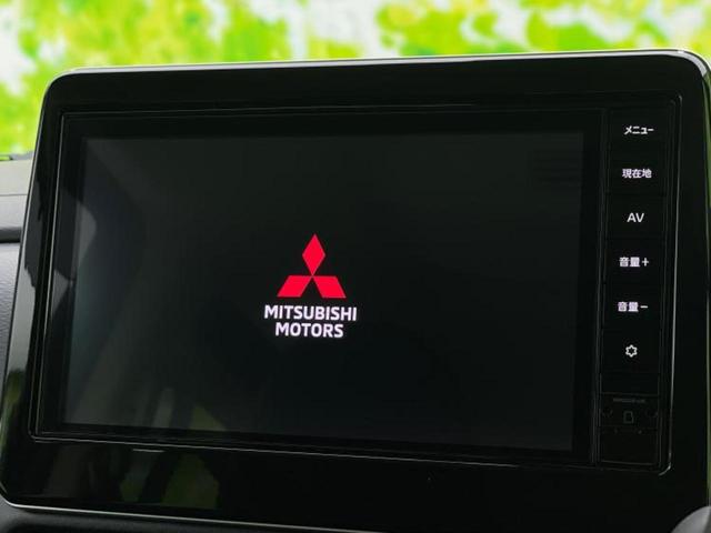 デリカミニ ４ＷＤ　Ｔプレミアム　保証書／純正　９インチ　ＳＤナビ／デジタルルームミラー／イーアシスト（ミツビシ）／両側電動スライドドア／シートヒーター　前席／全方位モニター／車線逸脱防止支援システム／シート　ハーフレザー　ターボ（9枚目）