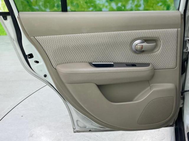 ティーダ 15M SVプラスプラズマ 社外 SDナビ/シート ハーフレザー/ETC/EBD付ABS/ワンセグTV/衝突安全ボディ/パワーウインドウ/インテリジェントキー/オートエアコン/パワーステアリング/オートライト/盗難防止システム(25枚目)