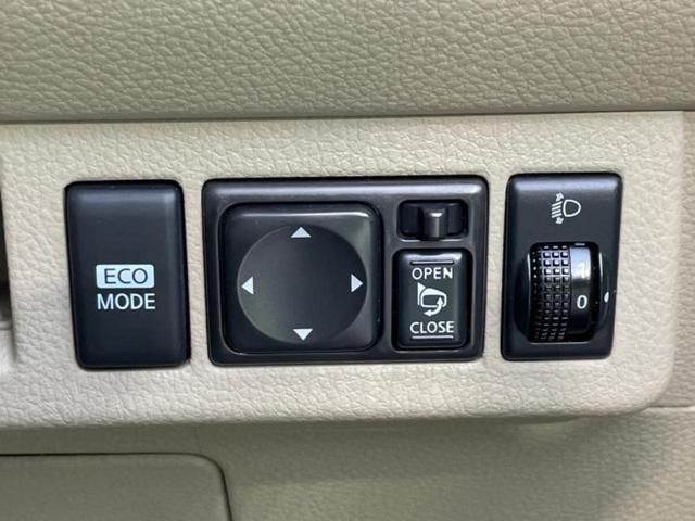 ティーダ 15M SVプラスプラズマ 社外 SDナビ/シート ハーフレザー/ETC/EBD付ABS/ワンセグTV/衝突安全ボディ/パワーウインドウ/インテリジェントキー/オートエアコン/パワーステアリング/オートライト/盗難防止システム(26枚目)