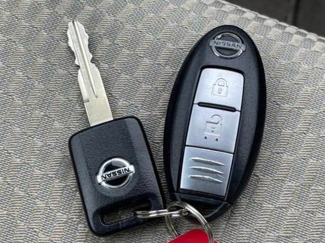 ティーダ 15M SVプラスプラズマ 社外 SDナビ/シート ハーフレザー/ETC/EBD付ABS/ワンセグTV/衝突安全ボディ/パワーウインドウ/インテリジェントキー/オートエアコン/パワーステアリング/オートライト/盗難防止システム(36枚目)