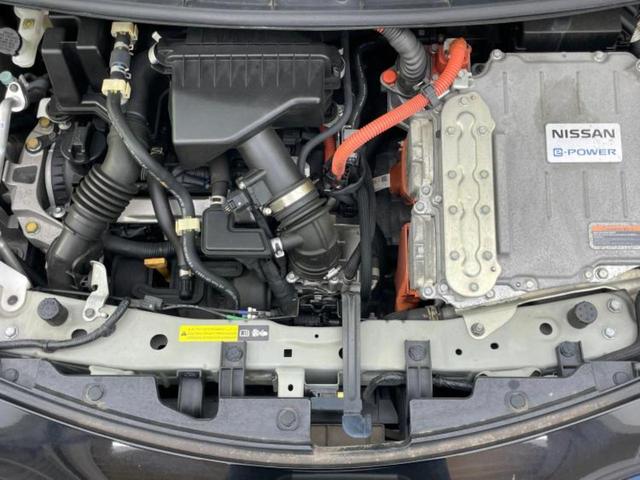 ノート eパワーX 新品タイヤ/保証書/純正 SDナビ/エマージェンシーブレーキ/車線逸脱防止支援システム/ドライブレコーダー 純正/ヘッドランプ LED/Bluetooth接続/ETC/EBD付ABS バックカメラ(50枚目)