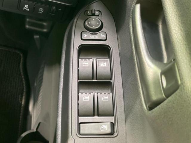 タント ファンクロス スマートアシスト(トヨタ・ダイハツ)/両側電動スライドドア/シートヒーター 前席/車線逸脱防止支援システム/ヘッドランプ LED/EBD付ABS/横滑り防止装置/アイドリングストップ レーンアシスト(31枚目)