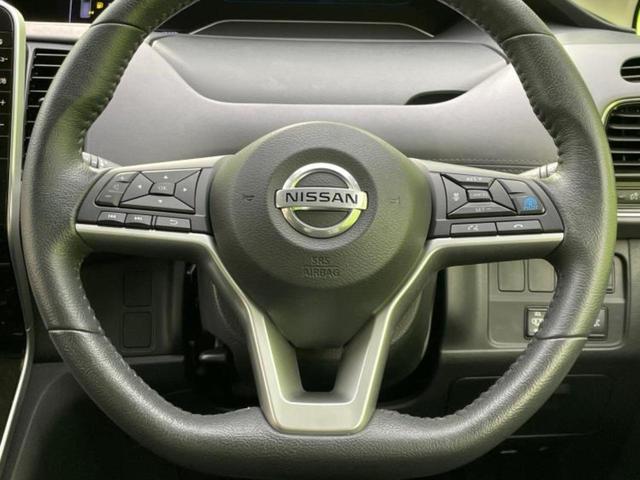 セレナ eパワーハイウェイスターV 純正 10インチ メモリーナビ/エマージェンシーブレーキ/両側電動スライドドア/アラウンドビューモニター/車線逸脱防止支援システム/プロパイロット/パーキングアシスト 自動操舵 衝突被害軽減システム(12枚目)