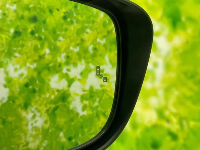 セレナ eパワーハイウェイスターV 純正 10インチ メモリーナビ/エマージェンシーブレーキ/両側電動スライドドア/アラウンドビューモニター/車線逸脱防止支援システム/プロパイロット/パーキングアシスト 自動操舵 衝突被害軽減システム(36枚目)