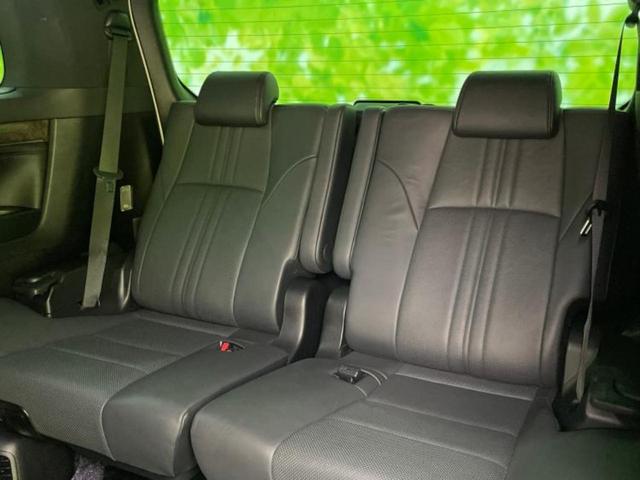 アルファードハイブリッド 4WDエグゼクティブラウンジS 新品タイヤ/サンルーフ/モデリスタエアロ/JBL/保証書/純正 11インチ メモリーナビ/フリップダウンモニター 純正 12.8インチ/デジタルインナーミラー/トヨタセーフティセンス 革シート 4WD(19枚目)