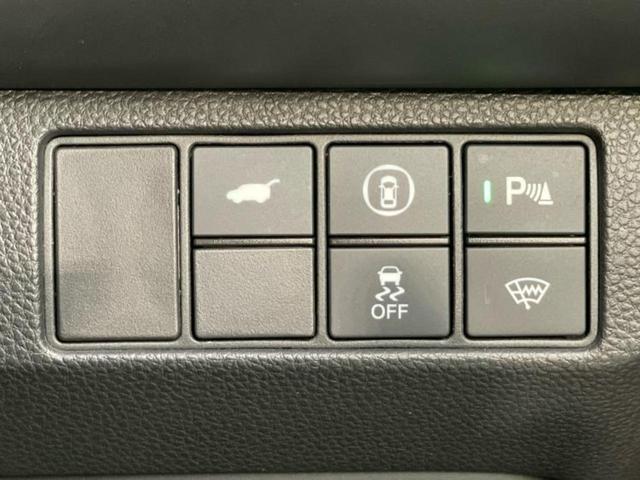 ヴェゼル eHEV Z 保証書/純正 9インチ ナビ/ホンダセンシング/シートヒーター 運転席/車線逸脱防止支援システム/シート ハーフレザー/電動バックドア/ヘッドランプ LED/USBジャック/Bluetooth接続(28枚目)