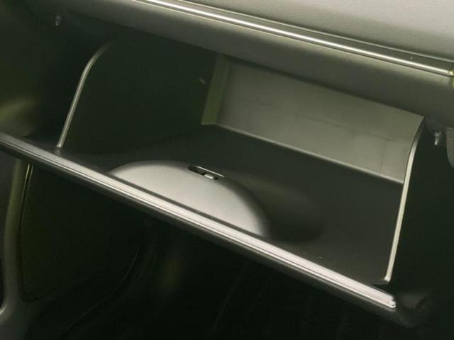 ヴェゼル eHEV Z 保証書/純正 9インチ ナビ/ホンダセンシング/シートヒーター 運転席/車線逸脱防止支援システム/シート ハーフレザー/電動バックドア/ヘッドランプ LED/USBジャック/Bluetooth接続(33枚目)