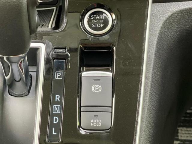 セレナ ハイウェイスターＶ　新品タイヤ／保証書／純正　１０インチ　ＳＤナビ／フリップダウンモニター　純正　１１インチ／インテリジェントルームミラー／エマージェンシーブレーキ／両側電動スライドドア／アラウンドビューモニター　禁煙車（27枚目）