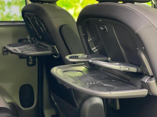 セレナ ハイウェイスターＶ　新品タイヤ／保証書／純正　１０インチ　ＳＤナビ／フリップダウンモニター　純正　１１インチ／インテリジェントルームミラー／エマージェンシーブレーキ／両側電動スライドドア／アラウンドビューモニター　禁煙車（42枚目）