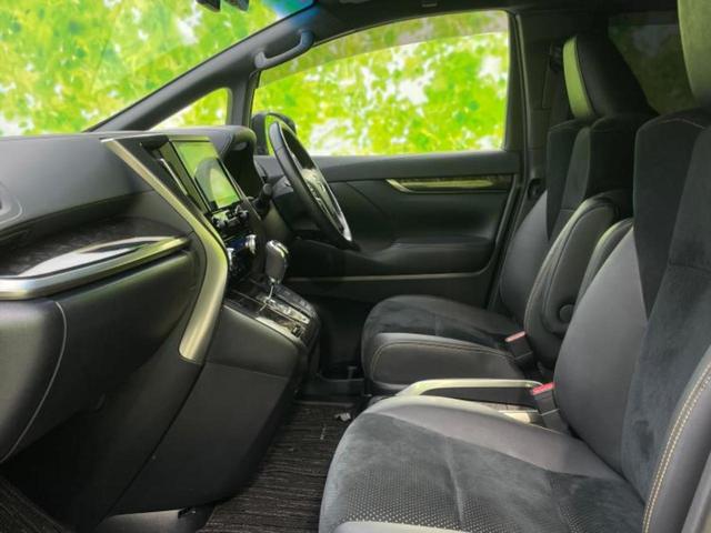 ＷＥＣＡＲＳでは各商談席に大型モニターをご用意しております！見やすい大画面でゆったりと全国の在庫をご覧いただけます！是非ご来店お待ちしております！