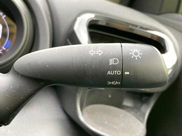 ヤリスクロス ハイブリッドＧ　新品タイヤ／保証書／ディスプレイオーディオ８インチ／トヨタセーフティセンス／シートヒーター　前席／パノラミックビューモニター／車線逸脱防止支援システム／ヘッドランプ　ＬＥＤ／ＵＳＢジャック　ＴＶ（15枚目）