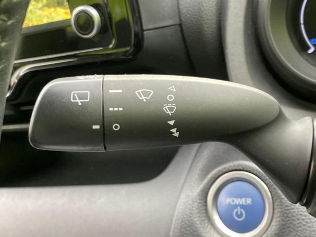 ヤリスクロス ハイブリッドＧ　新品タイヤ／保証書／ディスプレイオーディオ８インチ／トヨタセーフティセンス／シートヒーター　前席／パノラミックビューモニター／車線逸脱防止支援システム／ヘッドランプ　ＬＥＤ／ＵＳＢジャック　ＴＶ（16枚目）