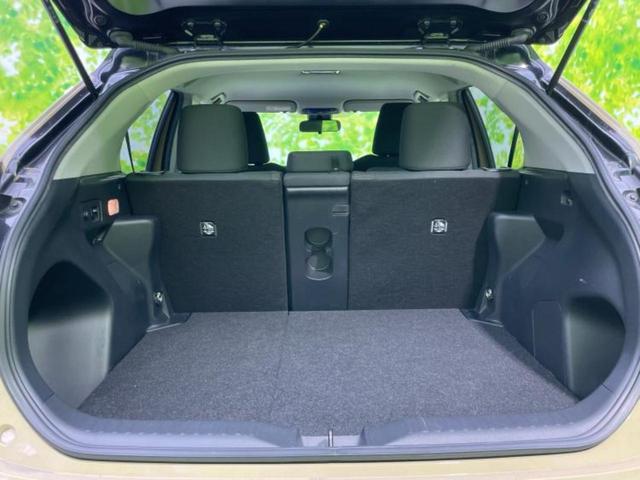 ヤリスクロス ハイブリッドＧ　新品タイヤ／保証書／ディスプレイオーディオ８インチ／トヨタセーフティセンス／シートヒーター　前席／パノラミックビューモニター／車線逸脱防止支援システム／ヘッドランプ　ＬＥＤ／ＵＳＢジャック　ＴＶ（20枚目）