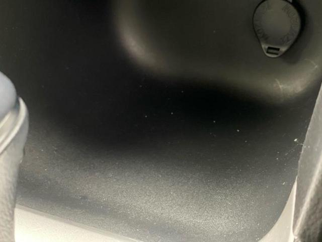 ヤリスクロス ハイブリッドＧ　新品タイヤ／保証書／ディスプレイオーディオ８インチ／トヨタセーフティセンス／シートヒーター　前席／パノラミックビューモニター／車線逸脱防止支援システム／ヘッドランプ　ＬＥＤ／ＵＳＢジャック　ＴＶ（34枚目）