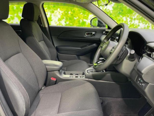 ヴェゼル ４ＷＤ　ｅＨＥＶ　Ｘ　新品タイヤ／保証書／ディスプレイオーディオ＋ナビ９インチ／ホンダセンシング／シートヒーター　前席／車線逸脱防止支援システム／ドライブレコーダー　社外／ヘッドランプ　ＬＥＤ／ＵＳＢジャック　バックカメラ（4枚目）