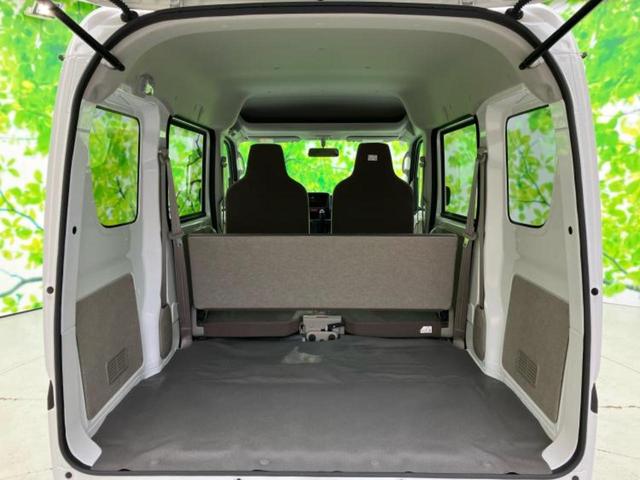 エブリイ ４ＷＤ　ＰＡ　保証書／ＥＢＤ付ＡＢＳ／横滑り防止装置／禁煙車／エアバッグ　運転席／エアバッグ　助手席／衝突安全ボディ／パワーステアリング／オートライト／盗難防止システム／マニュアルエアコン／取扱説明書　４ＷＤ（8枚目）