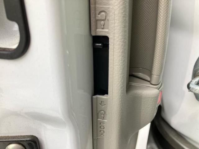 エブリイ ４ＷＤ　ＰＡ　保証書／ＥＢＤ付ＡＢＳ／横滑り防止装置／禁煙車／エアバッグ　運転席／エアバッグ　助手席／衝突安全ボディ／パワーステアリング／オートライト／盗難防止システム／マニュアルエアコン／取扱説明書　４ＷＤ（33枚目）