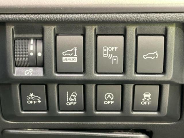 国産車から輸入車まで多様なお客様のニーズのお応えできるように、全国規模で豊富な在庫展開！車のことならＷＥＣＡＲＳへ！