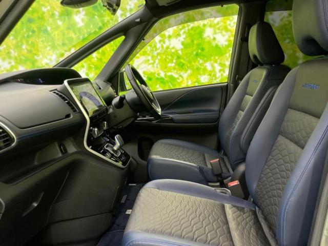 ＷＥＣＡＲＳでは各商談席に大型モニターをご用意しております！見やすい大画面でゆったりと全国の在庫をご覧いただけます！是非ご来店お待ちしております！