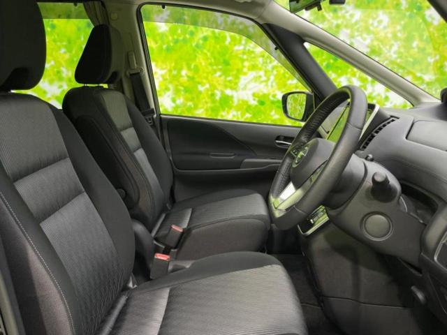 セレナ ハイウェイスターＶ　新品タイヤ／保証書／純正　９インチ　ＳＤナビ／フリップダウンモニター　純正　１１インチ／インテリジェントルームミラー／エマージェンシーブレーキ／両側電動スライドドア／シートヒーター　前席　全周囲カメラ（4枚目）