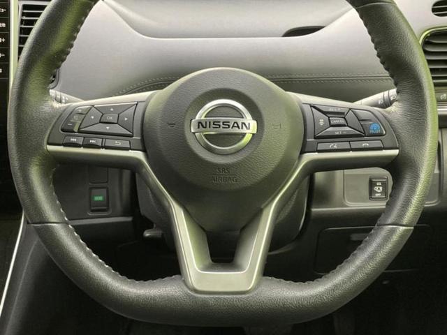 セレナ ハイウェイスターＶ　新品タイヤ／保証書／純正　９インチ　ＳＤナビ／フリップダウンモニター　純正　１１インチ／インテリジェントルームミラー／エマージェンシーブレーキ／両側電動スライドドア／シートヒーター　前席　全周囲カメラ（15枚目）