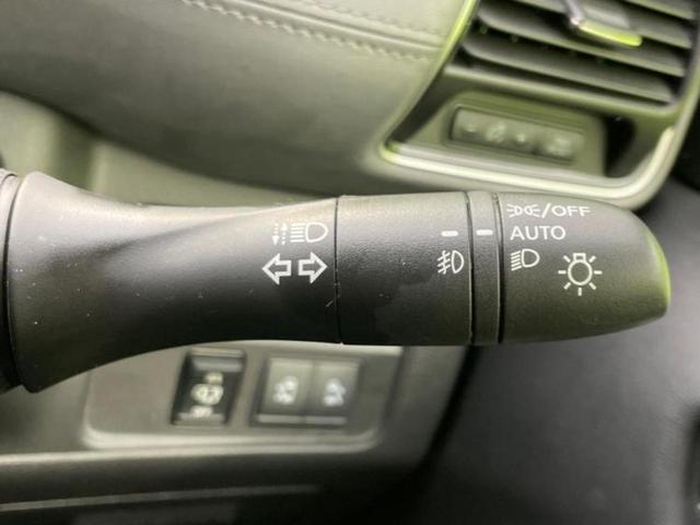 セレナ ハイウェイスターＶ　新品タイヤ／保証書／純正　９インチ　ＳＤナビ／フリップダウンモニター　純正　１１インチ／インテリジェントルームミラー／エマージェンシーブレーキ／両側電動スライドドア／シートヒーター　前席　全周囲カメラ（16枚目）