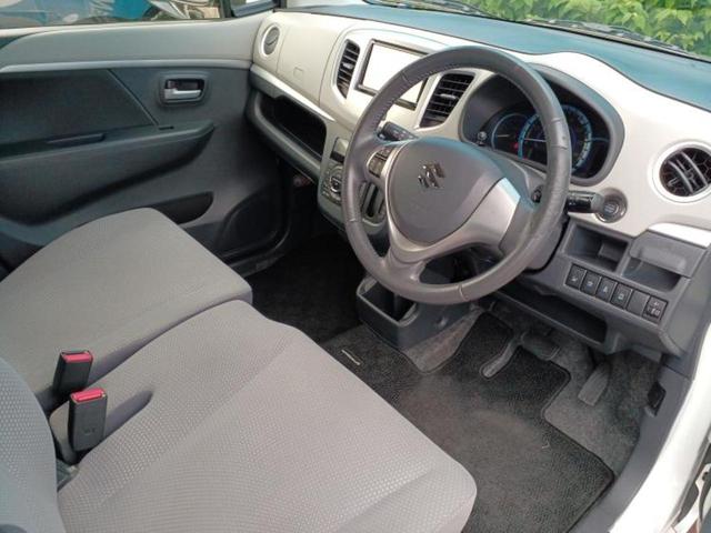 ワゴンR FZ 純正 SDナビ/レーダーブレーキサポート(スズキ)/シートヒーター 運転席/Bluetooth接続/ETC/EBD付ABS/横滑り防止装置/アイドリングストップ/フルセグTV/パワーウインドウ(4枚目)