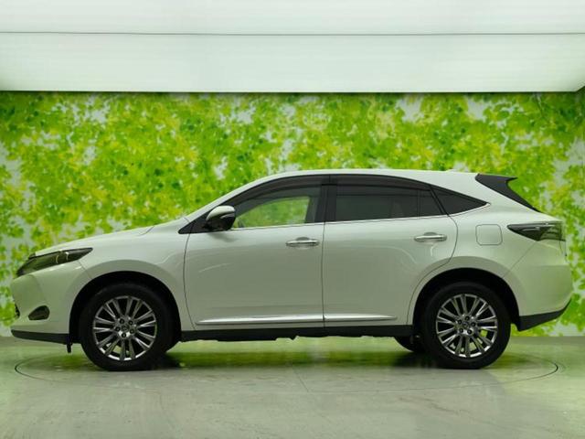 ハリアー プレミアム　ＪＢＬ／保証書／純正　８インチ　ＳＤナビ／車線逸脱防止支援システム／シート　ハーフレザー／電動バックドア／ヘッドランプ　ＬＥＤ／ＵＳＢジャック／Ｂｌｕｅｔｏｏｔｈ接続／ＥＴＣ／ＥＢＤ付ＡＢＳ（2枚目）