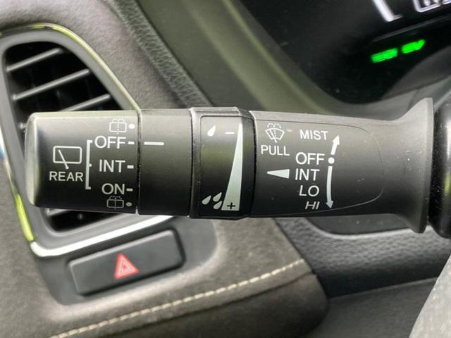 ヴェゼル ハイブリッドＲＳ・ホンダセンシング　保証書／純正　メモリーナビ／ホンダセンシング／シートヒーター　前席／車線逸脱防止支援システム／シート　ハーフレザー／ドライブレコーダー　前後／ヘッドランプ　ＬＥＤ／ＵＳＢジャック　衝突被害軽減システム（17枚目）