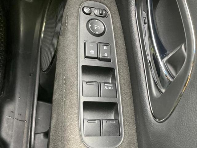 ヴェゼル ハイブリッドＲＳ・ホンダセンシング　保証書／純正　メモリーナビ／ホンダセンシング／シートヒーター　前席／車線逸脱防止支援システム／シート　ハーフレザー／ドライブレコーダー　前後／ヘッドランプ　ＬＥＤ／ＵＳＢジャック　衝突被害軽減システム（29枚目）