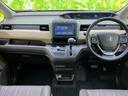 WECARSの展示場では実際に見て、触ってお車をお選びいただけます!知識の豊富な営業スタッフが様々なカーライフをご提案いたします!