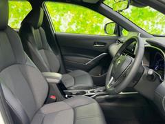 「この車の写真をもっと見たい」「状態が気になる」「この装備はついている？」どんな小さな疑問でもお気軽にお問い合わせください！ 4