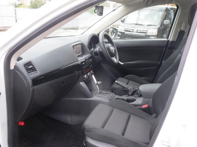 ＣＸ－５ ＸＤ　ケンスタイルエアロ　純正ナビ　フルセグＴＶ　バックカメラ　ＢＯＳＥサウンド　セーフティクルーズＰＫＧ　純正１９インチアルミ（12枚目）