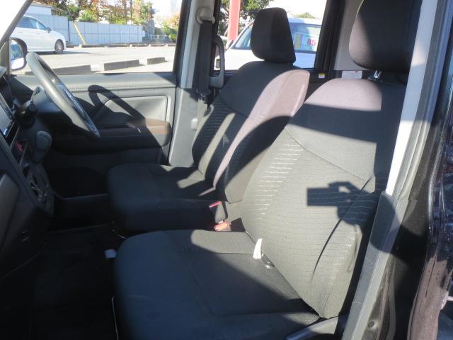 ルーミー Ｘ　Ｓ　片側パワースライドドア　純正ＳＤナビ　ＴＶ　バックカメラ　純正ＥＴＣ　レーダーブレーキ　スマートキー（16枚目）