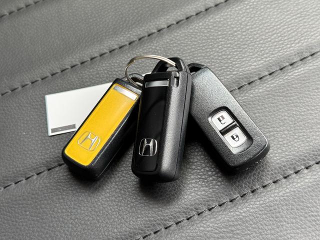 Ｎ－ＯＮＥ ツアラー・Ｌパッケージ　ターボ　無限エアロ　無限１５インチアルミ　モデューロダウンサス　オートライト　パドルシフト　スマートキー＆プッシュスタート　ＥＴＣオートエアコン（39枚目）