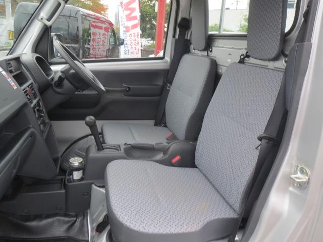 キャリイトラック KCエアコン・パワステ キーレス シルバー レーダーブレーキサポート フロアマット 荷台マット(12枚目)