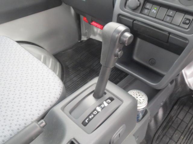 キャリイトラック KCエアコン・パワステ キーレス シルバー レーダーブレーキサポート フロアマット 荷台マット(15枚目)