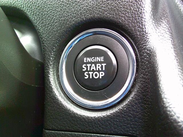 エンジン始動も楽チンです。イチイチ鍵を出す手間も無くなりますよ。