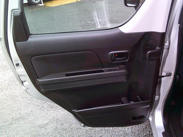 この度は当店のお車をご覧になっていただき、誠にありがとうございます。ぜひじっくりとご検討下さい。気軽にお問合せ・お見積りお待ちしております。