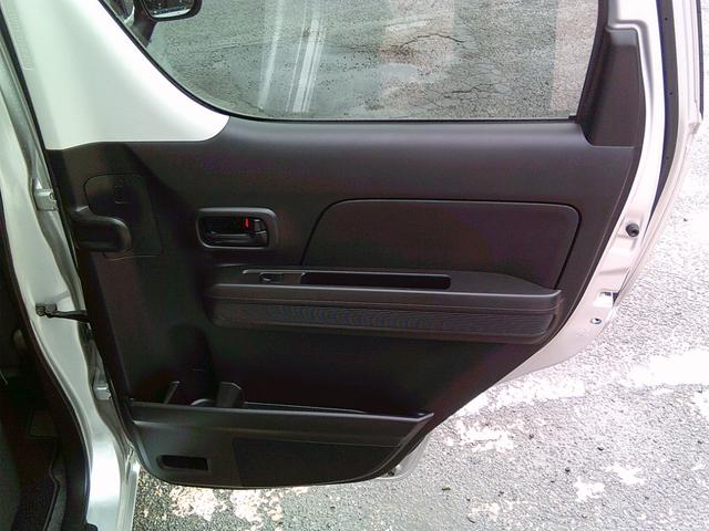 ご覧いただきありがとうございます♪気になったお車がありましたらお気軽にお電話をください♪