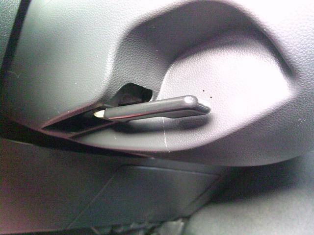 ミラココア ココアプラスＸ　ナビ　スマートキー　電動格納ミラー　ベンチシート　ＣＶＴ　盗難防止システム　ＡＢＳ　ＣＤ　ルーフレール　衝突安全ボディ　エアコン　パワーステアリング　パワーウィンドウ（47枚目）