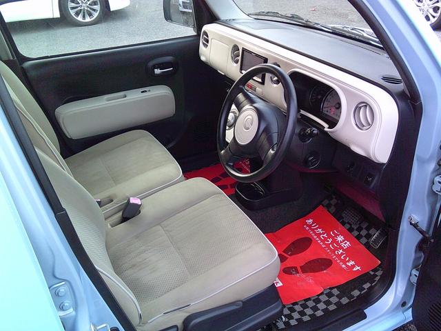 ミラココア ココアプラスＸ　ナビ　スマートキー　電動格納ミラー　ベンチシート　ＣＶＴ　盗難防止システム　ＡＢＳ　ＣＤ　ルーフレール　衝突安全ボディ　エアコン　パワーステアリング　パワーウィンドウ（62枚目）