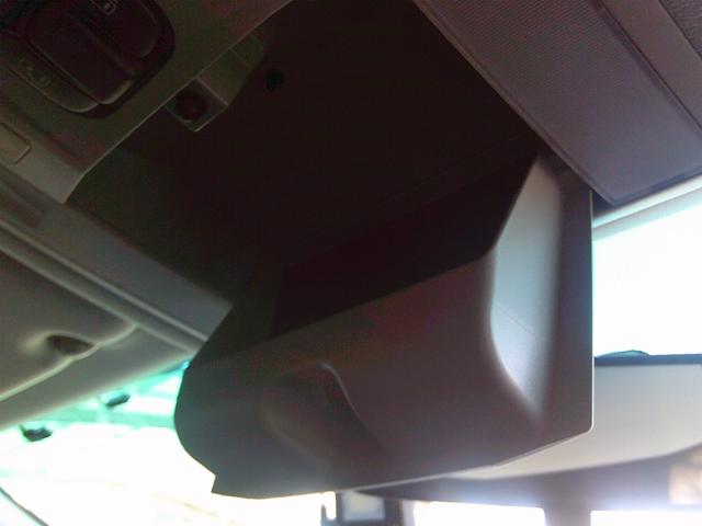 ヴェルファイア 2.4Z プラチナセレクションII ETC バックカメラ ナビ クリアランスソナー 両側電動スライドドア オートライト HID 電動リアゲート スマートキー 電動格納ミラー 後席モニター 3列シート オットマン CVT(29枚目)