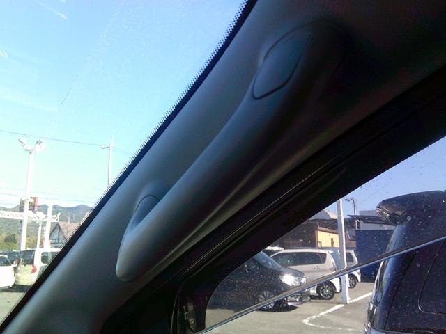 ヴェルファイア 2.4Z プラチナセレクションII ETC バックカメラ ナビ クリアランスソナー 両側電動スライドドア オートライト HID 電動リアゲート スマートキー 電動格納ミラー 後席モニター 3列シート オットマン CVT(44枚目)