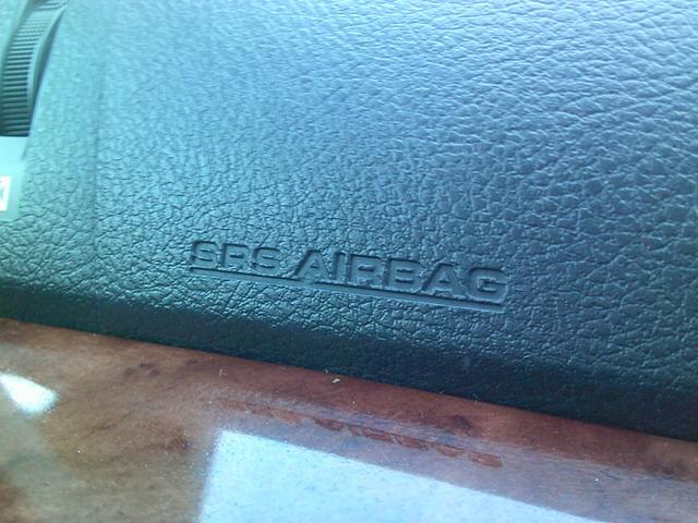 ヴェルファイア 2.4Z プラチナセレクションII ETC バックカメラ ナビ クリアランスソナー 両側電動スライドドア オートライト HID 電動リアゲート スマートキー 電動格納ミラー 後席モニター 3列シート オットマン CVT(45枚目)